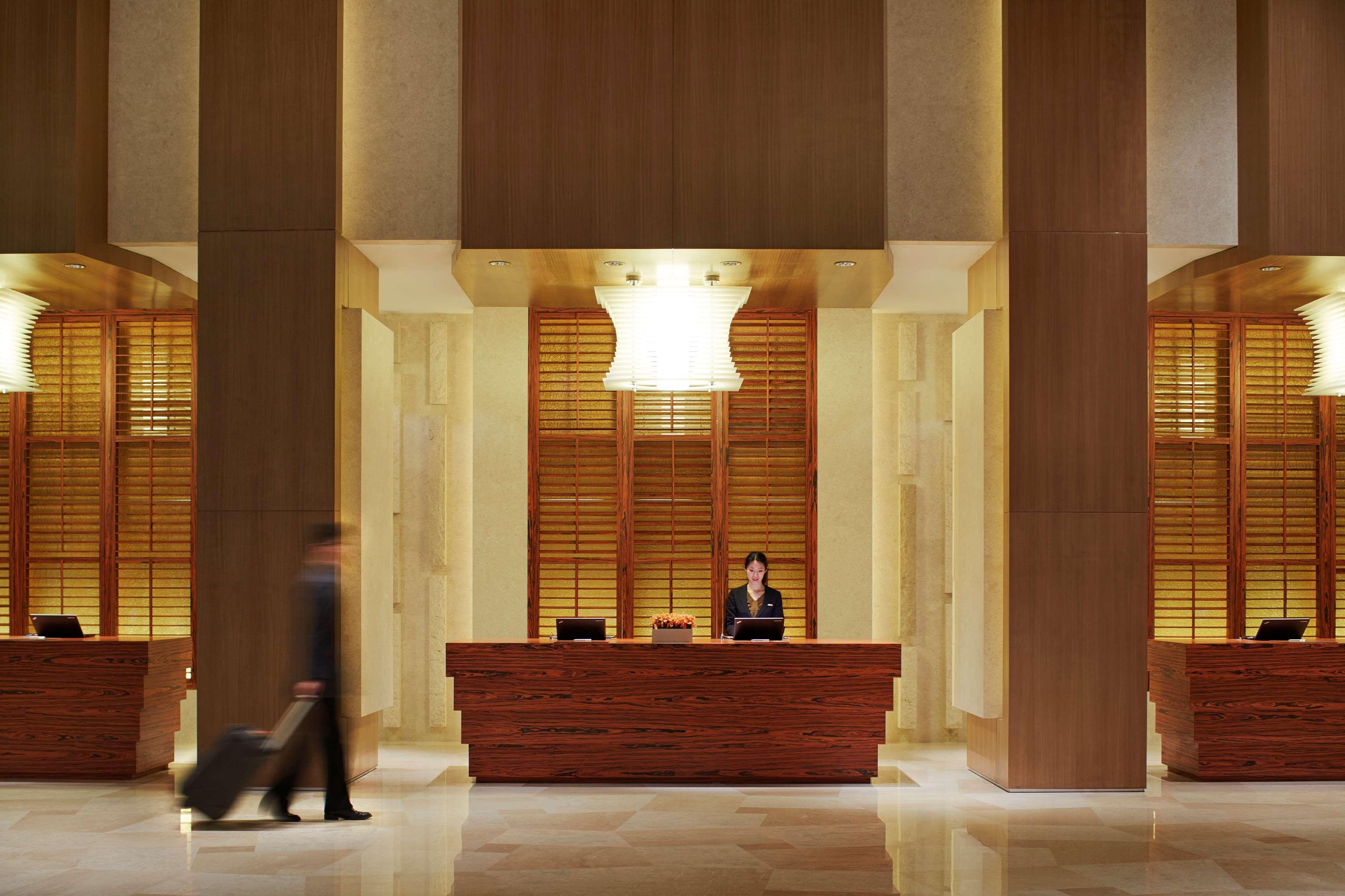 Hyatt Regency Qingdao Hotel Exterior photo