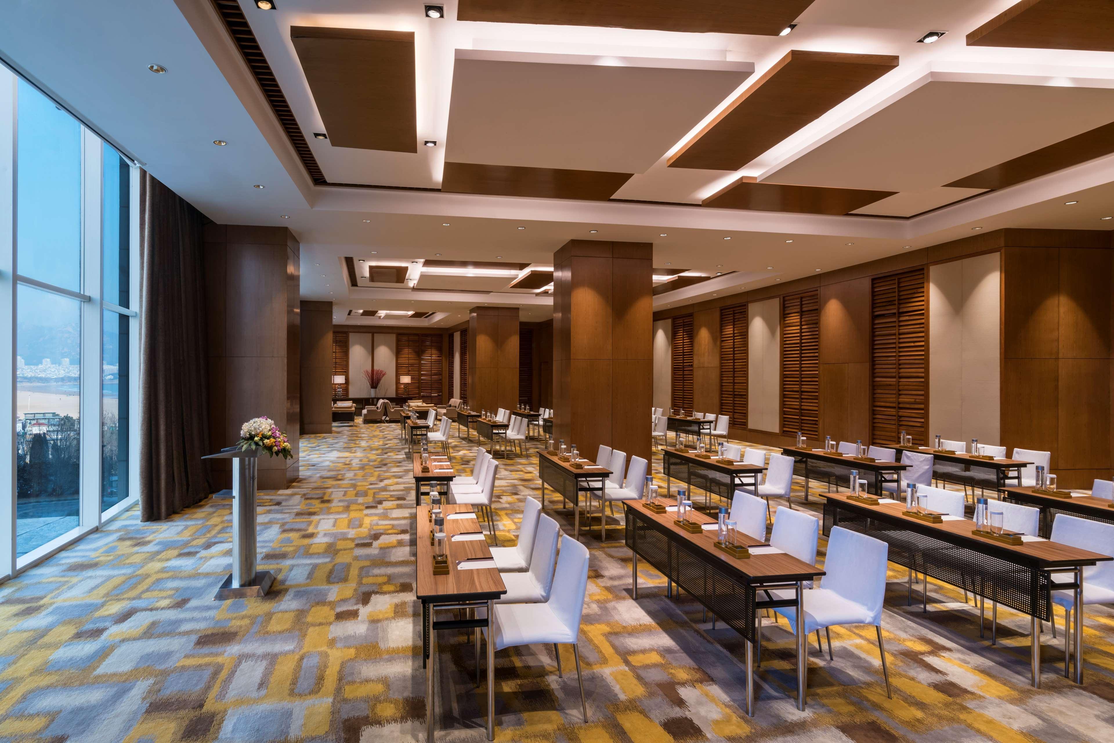Hyatt Regency Qingdao Hotel Exterior photo