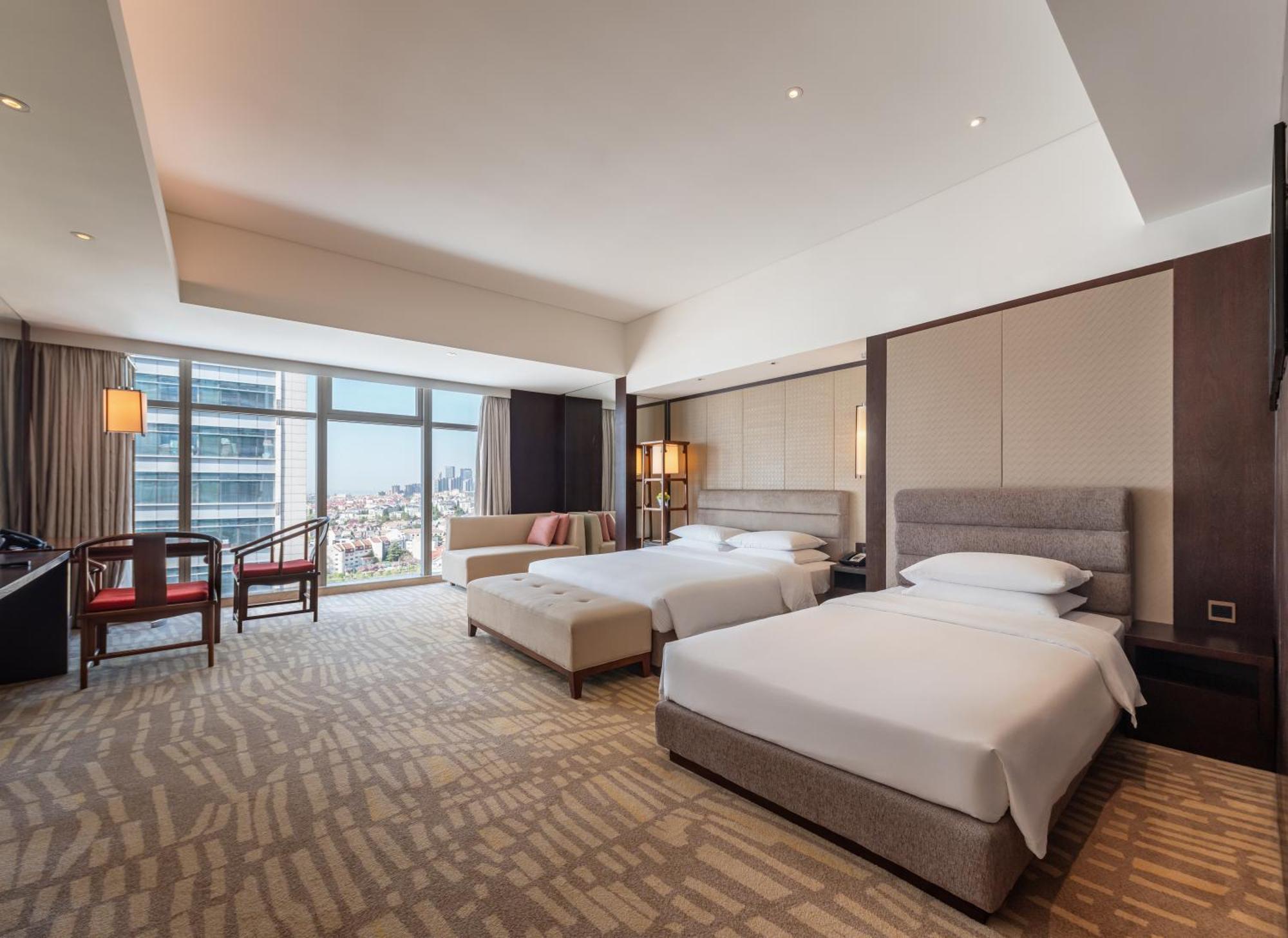 Hyatt Regency Qingdao Hotel Exterior photo
